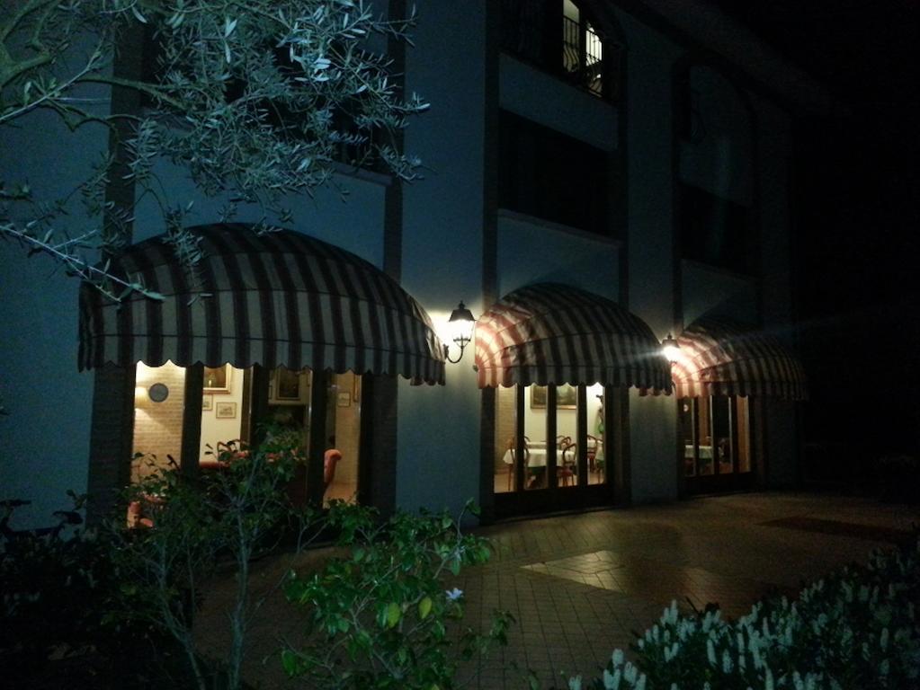 Agriturismo Corte Trincerone Мантуя Екстер'єр фото